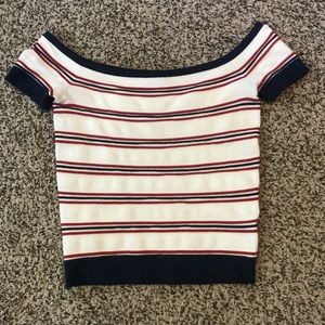 American Eagle- Off The Shoulder Top